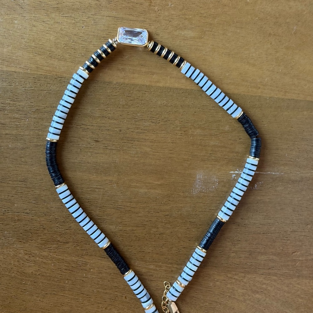 Elegant Black and Gold Beaded Necklace